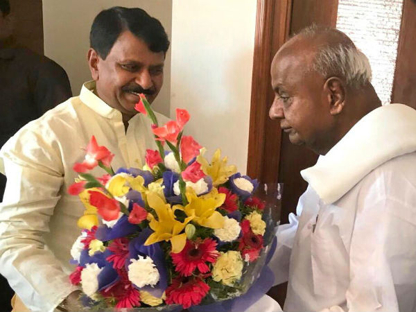 Congress candidate BN Chandrappa will file nomination on March 25