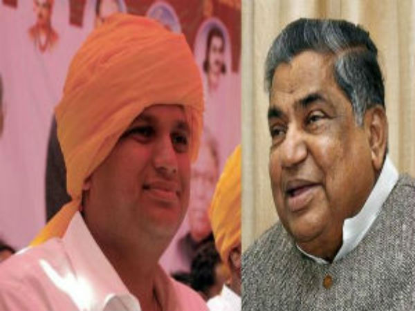 ದಿವಂಗತ ಧರಂ ಸಿಂಗ್ ಕುಟುಂಬ ದಿವಂಗತ ಧರಂ ಸಿಂಗ್ ಕುಟುಂಬ