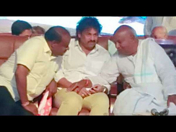 ದೇವೇಗೌಡರು ಅವರಿಗೆ ಅಪ್ಪನ ಸಮನಾಗಿ ಬಂದು ಬಿಟ್ಟಿದ್ದಾರೆ ದೇವೇಗೌಡರು ಅವರಿಗೆ ಅಪ್ಪನ ಸಮನಾಗಿ ಬಂದು ಬಿಟ್ಟಿದ್ದಾರೆ