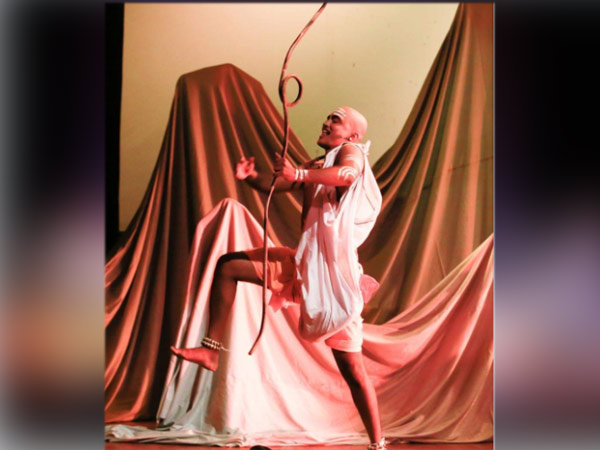 ನಾಟಕ ತಂಡದ ಪರಿಚಯ ನಾಟಕ ತಂಡದ ಪರಿಚಯ