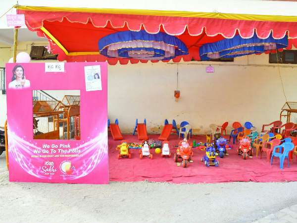 ಸಖಿ' ಗುಲಾಬಿ ಮಾದರಿ ಮತಗಟ್ಟೆಗಳು 