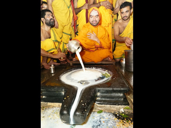  Raghaveshwara Swamijis Shivarathri speech in Gokarna. Temple has got back the ISO certificate