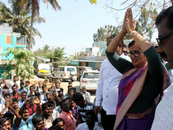 ಚುನಾವಣಾ ಆಯೋಗಕ್ಕೆ ದೂರು