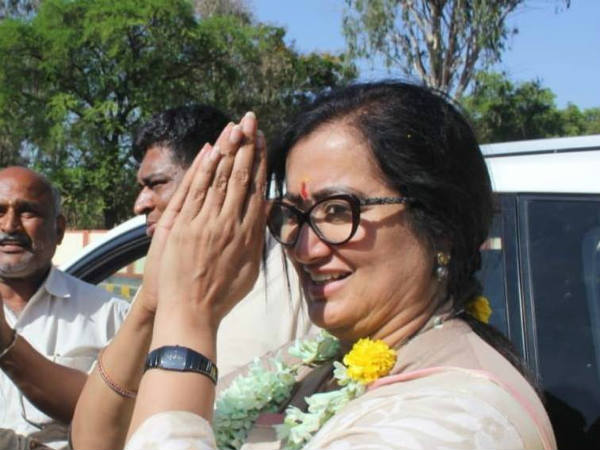 ನಾಲ್ವರು ಸುಮಲತಾ ಅವರು ಕಣದಲ್ಲಿ