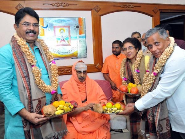 ಅನಂತ್ ಅವರ ಕೊಡುಗೆಯನ್ನು ಸ್ಮರಿಸಿದ ತೇಜಸ್ವಿನಿ 