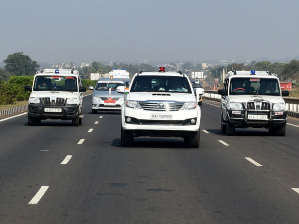 ವಾಹನ ಒದಗಿಸುವುದು