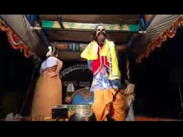 Kumaraswamys dialogue in Yakshagana:Artist facing problem