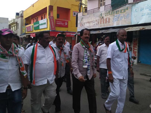 ಒನ್ ಇಂಡಿಯಾ:ಈ ಹಿಂದೆ ನೀವು ಕ್ಷೇತ್ರಕ್ಕೆ ನೀಡಿದ ಕೊಡುಗೆ ಏನು? 