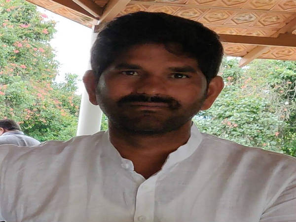 ಮತ್ತೆ ಕಾಂಗ್ರೆಸ್‌ ಸೇರಲು ಗಣೇಶ್ ಕಸರತ್ತು?