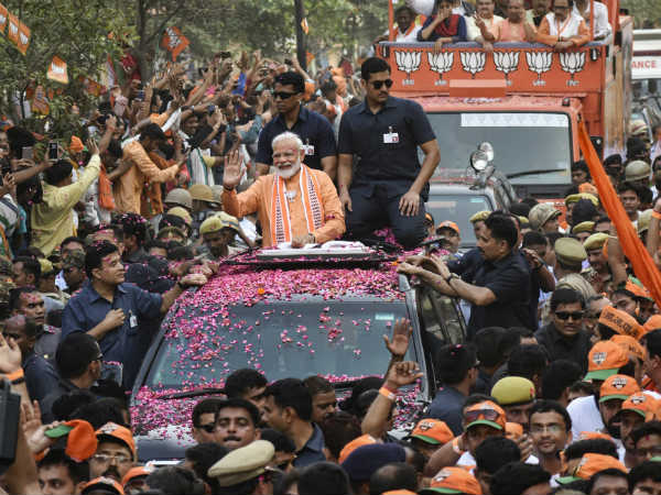ಮೋದಿ ಸ್ವವಿವರ 