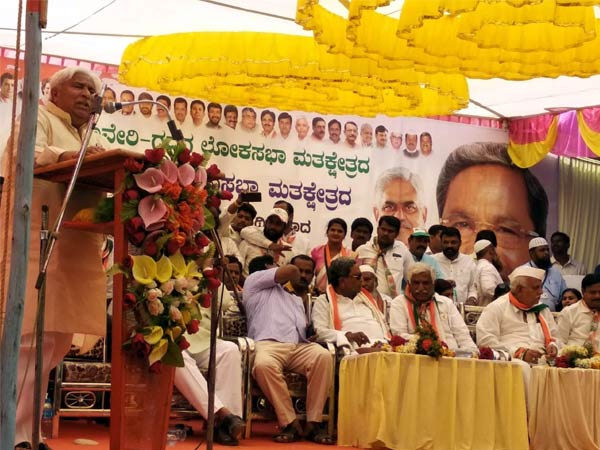 ಕಾಂಗ್ರೆಸ್ಸಿನಿಂದ ಜನಪರ ಪ್ರಣಾಳಿಕೆ