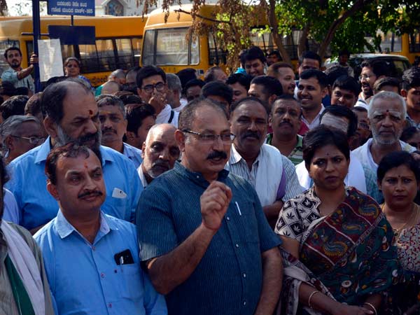 ಗೊಂದಲದ ವಾತಾವರಣ ನಿರ್ಮಾಣ