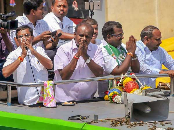  ನಿಖಿಲ್ ಗೆಲ್ಲಿಸಲು ಮಂಡ್ಯದಲ್ಲಿ ಅಭಿವೃದ್ಧಿಗೆ ಚಾಲನೆ ಕೊಟ್ಟಿಲ್ಲ