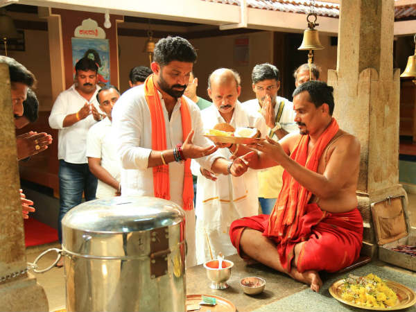 Congress Chanting Hinduthva in Dakshina kannada constituency