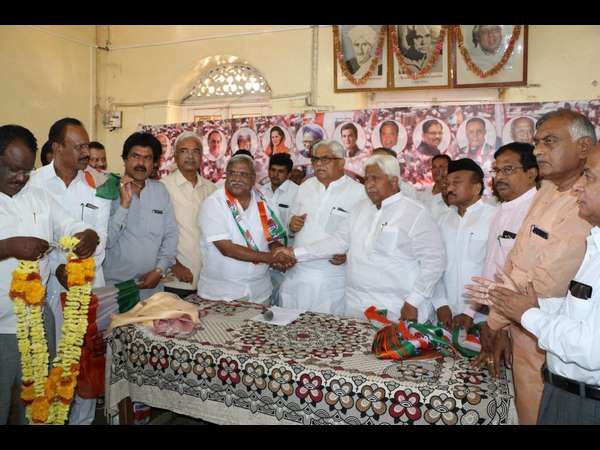 ಪ್ರಭಾವಿ ಲಿಂಗಾಯತ ಮುಖಂಡ ಶ್ರೀಶೈಲಪ್ಪ 