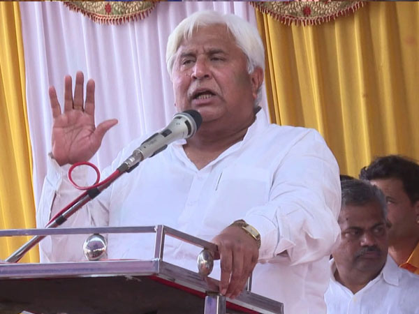 ನಮಗೆ ಬಡವರ ಕಲ್ಯಾಣದ ಬಗ್ಗೆ ಬದ್ಧತೆ ಇದೆ 