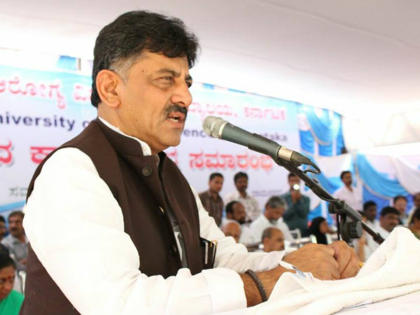 ನಾನೇ ಸಚಿವ ಸ್ಥಾನ ಬಿಟ್ಟಿದ್ದು 