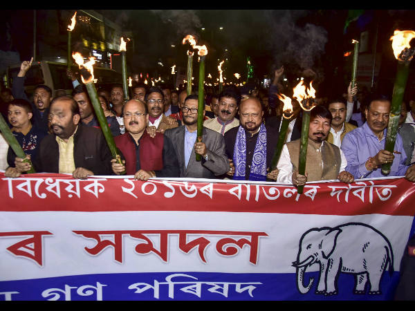 ಪ್ರತಿಭಟನೆ ಲೆಕ್ಕಿಸದ ಕೇಂದ್ರ 