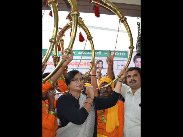 I will not join BJP, they supporting me unconditionally: Sumalatha