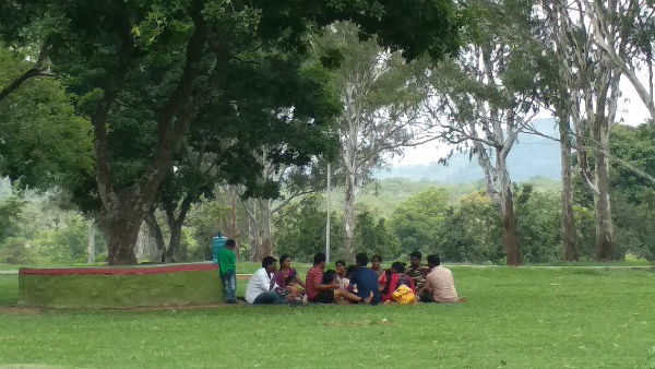 ಎರಡು ಶೌಚಾಲಯ ನಿರ್ಮಾಣ 