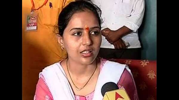 ಗೋಪಿನಾಥ್ ಮುಂಡೆ ಪುತ್ರಿ 