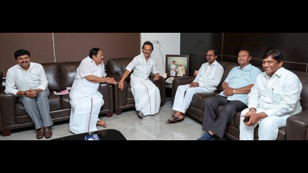 ಸ್ಥಿರ ಸರ್ಕಾರ ನೀಡುವುದಕ್ಕೆ ಸಾಧ್ಯವಿಲ್ಲ!