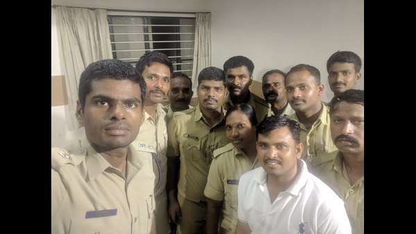 ಮಿಸ್ ಮಾಡಿಕೊಳ್ಳುತ್ತಿದ್ದೇನೆ 