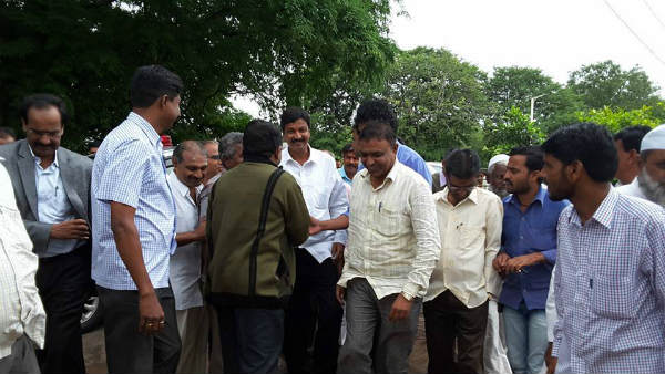 ಪಕ್ಷದಲ್ಲಿ ಸ್ಥಾನಮಾನ