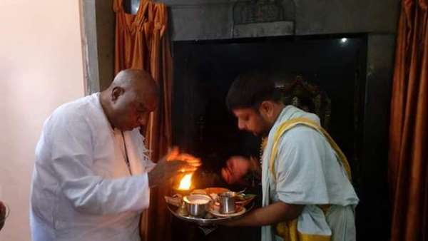 JDS Supremo Deve Gowda temple run continues in coastal part of Karnataka too 