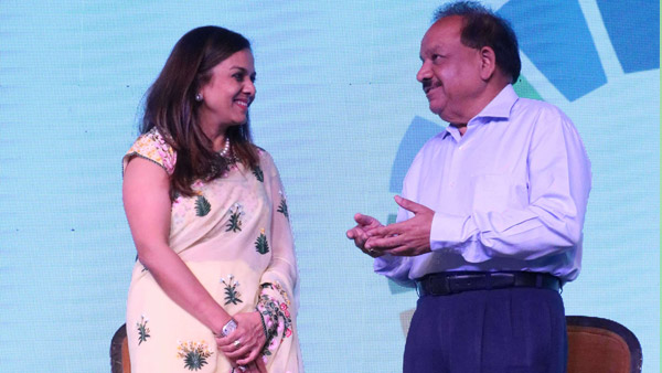 ಗೌರವಾನ್ವಿತ ತೀರ್ಪುಗಾರರು 