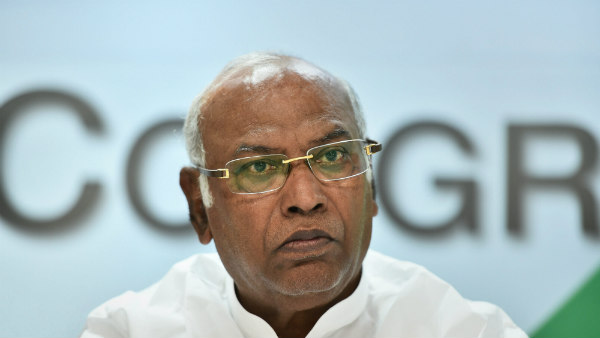 ಮಲ್ಲಿಕಾರ್ಜುನ ಖರ್ಗೆ ಸೋಲು ಮಲ್ಲಿಕಾರ್ಜುನ ಖರ್ಗೆ ಸೋಲು