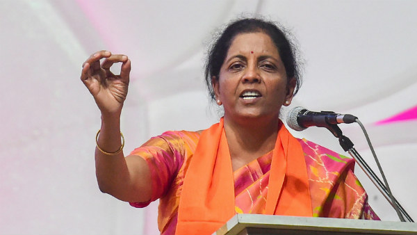 ಇಂದಿರಾ ಗಾಂಧಿ ಬಳಿಕ ರಕ್ಷಣಾ ಸಚಿವೆ 