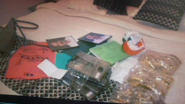 Income Tax officials have attacked various prestigious hotels in Hubli Income Tax officials have attacked various prestigious hotels in Hubli