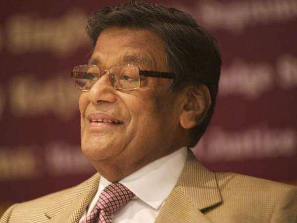 ಕೆಕೆ ವೇಣುಗೋಪಾಲ್ ಸಮರ್ಥನೆ 