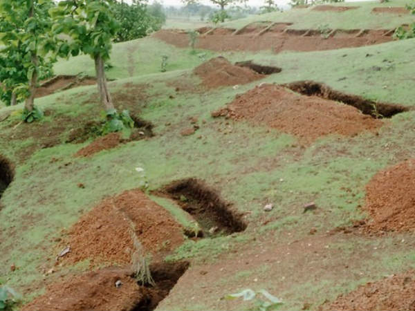 ಇಂಗು ಗುಂಡಿಗಳ ನಿರ್ಮಾಣ
