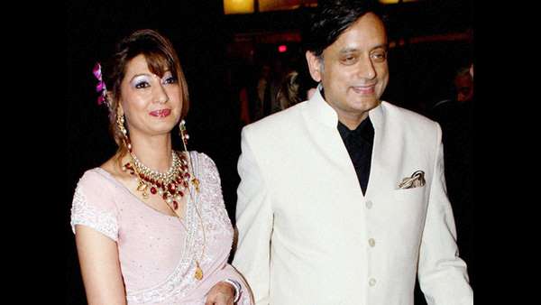 ಶಶಿ ತರೂರ್‌ ಮೇಲೆ ಕೊಲೆಯ ಆರೋಪವಿದೆ