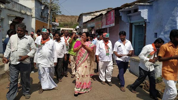 ನವ ಕರ್ನಾಟಕ ನಿರ್ಮಾಣಕ್ಕೆ ಬಿಜೆಪಿ ಬೆಂಬಲಿಸಿ