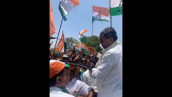 'ಎಲ್‌ಎಲ್‌ಬಿ ಮಾಡದೇ ಇದ್ದಿದ್ದರೆ ಸಿಎಂ ಆಗುತ್ತಿರಲಿಲ್ಲ'