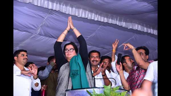 ಅಂಬರೀಶ್ ಅಭಿಮಾನಿಗಳ ಶಕ್ತಿ ಅಂಬರೀಶ್ ಅಭಿಮಾನಿಗಳ ಶಕ್ತಿ