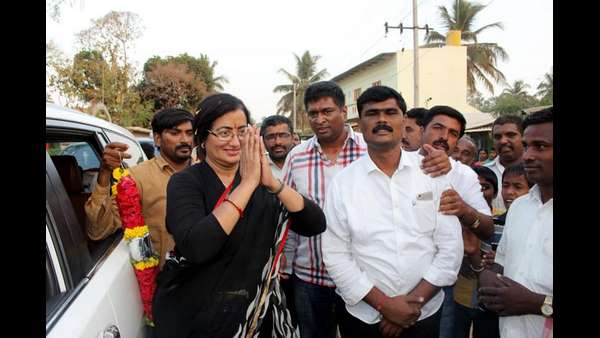 ಕಾಂಗ್ರೆಸ್ ನಾಯಕರ ಪರೋಕ್ಷ ಬೆಂಬಲ ಕಾಂಗ್ರೆಸ್ ನಾಯಕರ ಪರೋಕ್ಷ ಬೆಂಬಲ