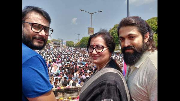 ಜೆಡಿಎಸ್ ನಾಯಕರ ಅಪ್ರಬುದ್ದ ನಡವಳಿಕೆ, ಸುಮಲತಾ ತಾಳ್ಮೆ ಜೆಡಿಎಸ್ ನಾಯಕರ ಅಪ್ರಬುದ್ದ ನಡವಳಿಕೆ, ಸುಮಲತಾ ತಾಳ್ಮೆ