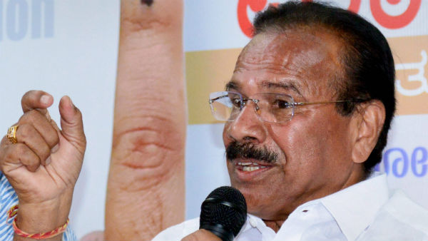 ಡಿವಿಎಸ್ಗೆ ಅನಂತ್ ಖಾತೆ ಡಿವಿಎಸ್ಗೆ ಅನಂತ್ ಖಾತೆ