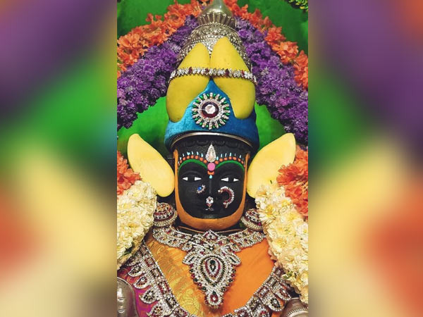 ವಾಸವಿ ಸಾಮಾನ್ಯ ಕನ್ಯೆಯಲ್ಲ