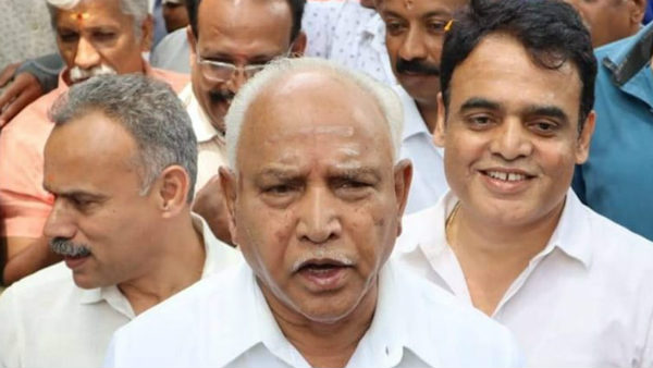 20 ಶಾಸಕರು ಪಕ್ಷ ಸೇರುವರು 20 ಶಾಸಕರು ಪಕ್ಷ ಸೇರುವರು