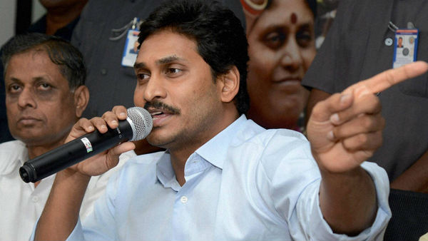 ಜಗನ್ ರೆಡ್ಡಿ ಸಹ ಹಲವು ಯೋಜನೆ ಕೈಗೆತ್ತಿಕೊಂಡಿದ್ದಾರೆ ಜಗನ್ ರೆಡ್ಡಿ ಸಹ ಹಲವು ಯೋಜನೆ ಕೈಗೆತ್ತಿಕೊಂಡಿದ್ದಾರೆ