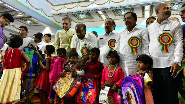 ಬೈಲಿಂಗ್ವಲ್ ಪುಸ್ತಕ ಬಿಡುಗಡೆ