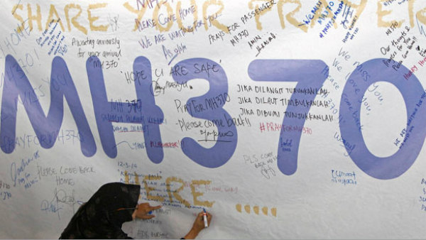 ಇಬ್ಬರು ಸುಂದರಿಯರ ಹಿಂದೆ ಬಿದ್ದಿದ್ದ ಶಾ