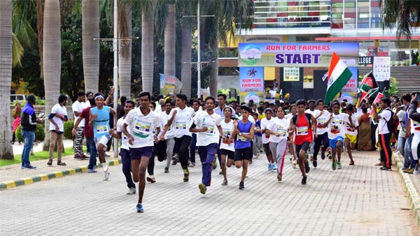 ಅನುಭವ ಹಂಚಿಕೊಂಡ ಐಟಿ ಉದ್ಯಮಿ ರಾಘವೇಂದ್ರ 