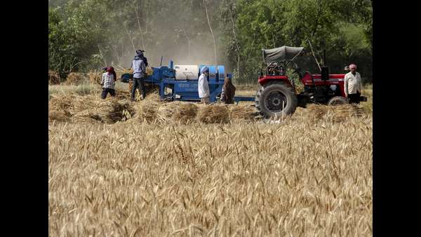 15 ಕೋಟಿ ರೈತರಿಗೆ ವಿಸ್ತರಣೆ 15 ಕೋಟಿ ರೈತರಿಗೆ ವಿಸ್ತರಣೆ