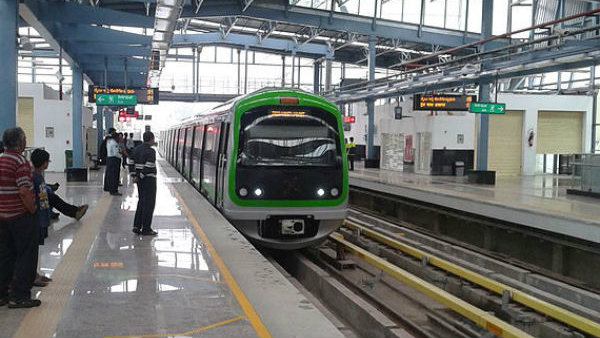 ಮೆಟ್ರೋ ನಿಲ್ದಾಣ ನಿರ್ಮಾಣಕ್ಕೆ ಹತ್ತಿದಲ್ಲಿ ಜಾಗವಿಲ್ಲ 